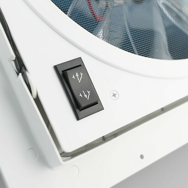 FANTASTIC VENT 3350 40X40 W/RAIN SENSOR - Image 9