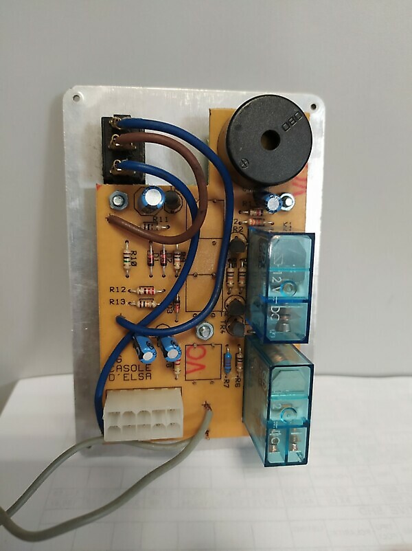 ELECTRIC STEP CONTROL UNIT FOR CI CAMPER AND ROLLER TEAM SINCE 1994 - Image 2