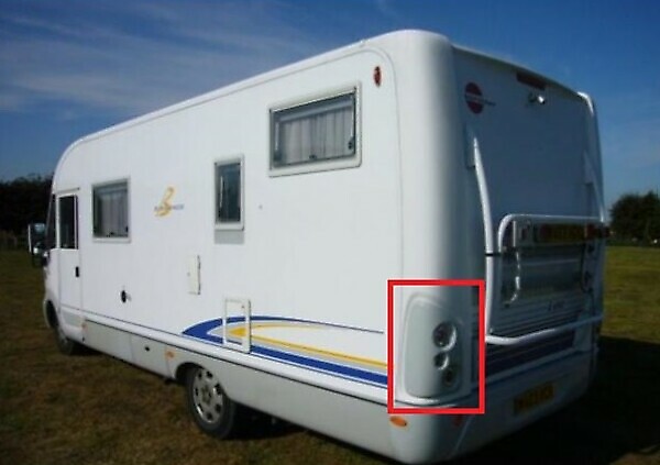 REAR LIGHT HOLDER LEFT BURSTNER MOTORHOME 200915243 - Image 5
