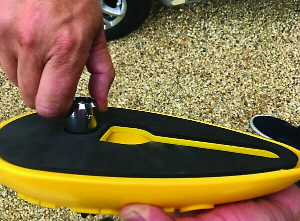 MILENCO SECURE GOLD WHEEL LOCKING - Image 6