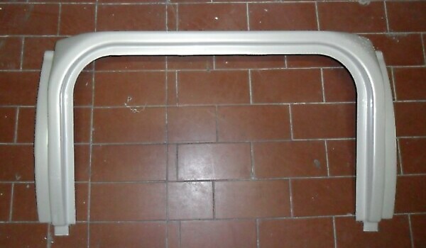 WHITE SILL BAND