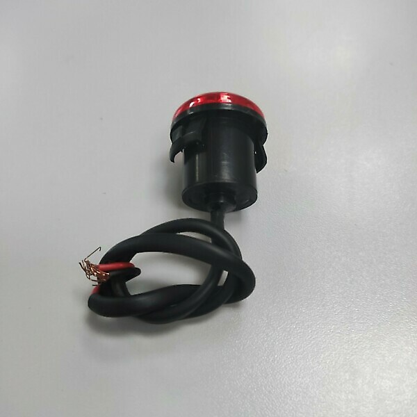 REAR CLEARANCE LIGHT - Image 2