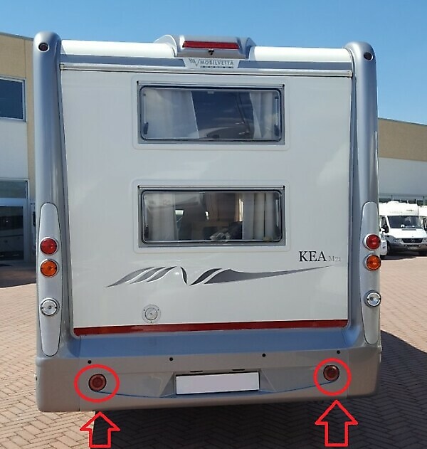 HELLA REAR FOG LIGHT FOR KEA CARBIN - Image 4