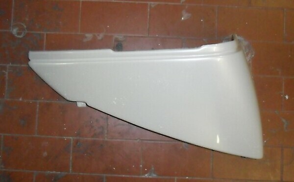 REAR BUMPER FITTING, LEFT BAND