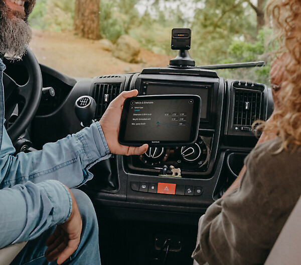 TOMTOM GO CAMPER MAX 2 GENERATION NAVIGATOR - Image 2