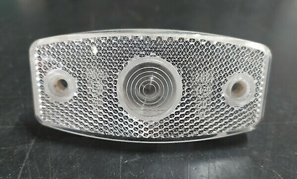 FRONT CLEARANCE LIGHT